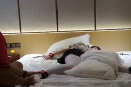 黄格子衫