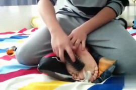 小面美女tk下 - F530